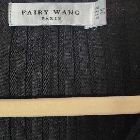 Fairy Wang Paris V-Neck Long Sleeve Ribbed Dress - Picture 2 of 3